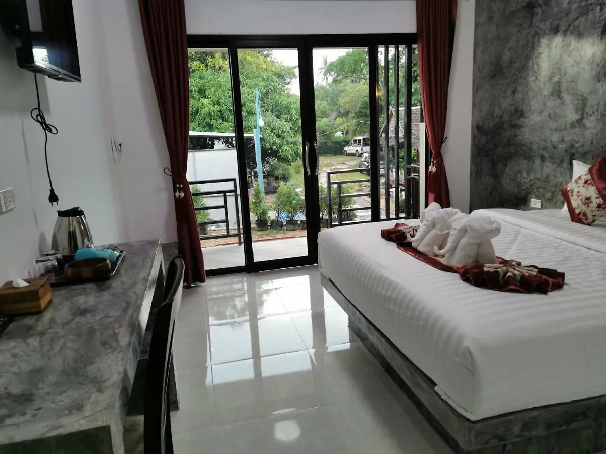 Hotel Laila​ Place Ko Lanta